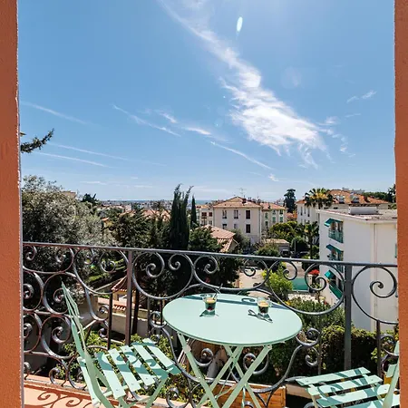 62 Carnot Lot 7 - Duplex Atypique- Climatise - 2 Nice