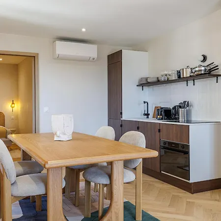62 Carnot Lot 7 - Duplex Atypique- Climatise - 2 Apartamento *