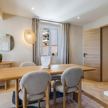 62 Carnot Lot 7 - Duplex Atypique- Climatise - 2 Nice